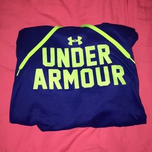 Under armor sweatshirt
